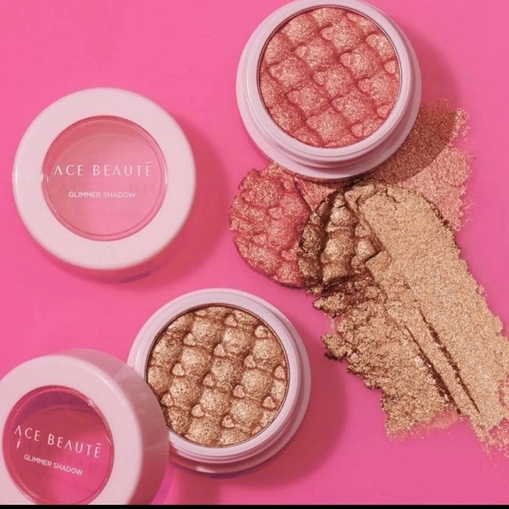 Ace Beauté Premium Glimmer Shadows